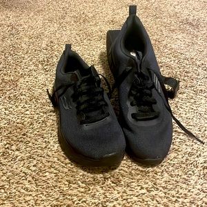 Black lightly worn Skechers brand Shoes
